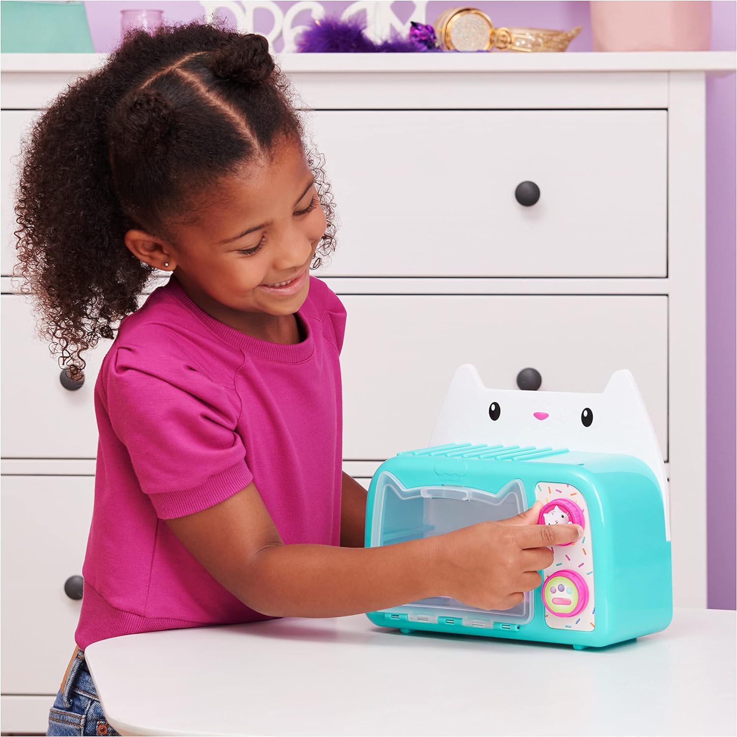 Gabby’s Dollhouse, Bakey with Cakey Oven, Kitchen Toy with Lights and Sounds, Toy Kitchen Accessories and Play Food, Kids’ Toys for Ages 3 and up - Image 5